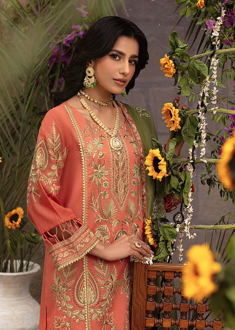 Mohagni | Muntazir Luxury Lawn 24 | CM-09 by Mohagni - Designer Dress - Type: Ladies Clothes - Available at Libayah - 100% Original