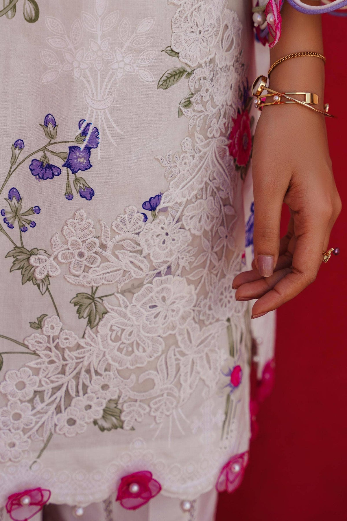 Sana Safinaz | Muzlin Spring 24 | M241-011A-CW by Sana Safinaz - Designer Dress - Type: Ladies Clothes - Available at Libayah - 100% Original