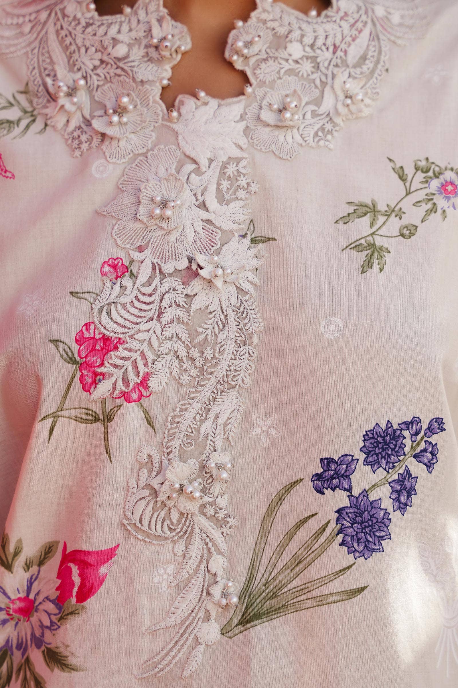 Sana Safinaz | Muzlin Spring 24 | M241-011A-CW by Sana Safinaz - Designer Dress - Type: Ladies Clothes - Available at Libayah - 100% Original