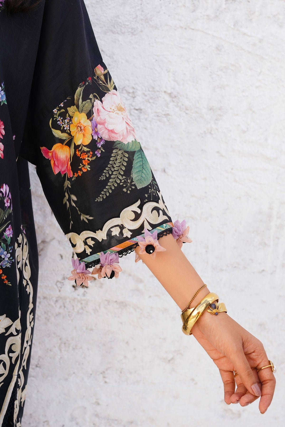 Sana Safinaz | Muzlin Spring 24 | M241-012B-CI by Sana Safinaz - Designer Dress - Type: Ladies Clothes - Available at Libayah - 100% Original