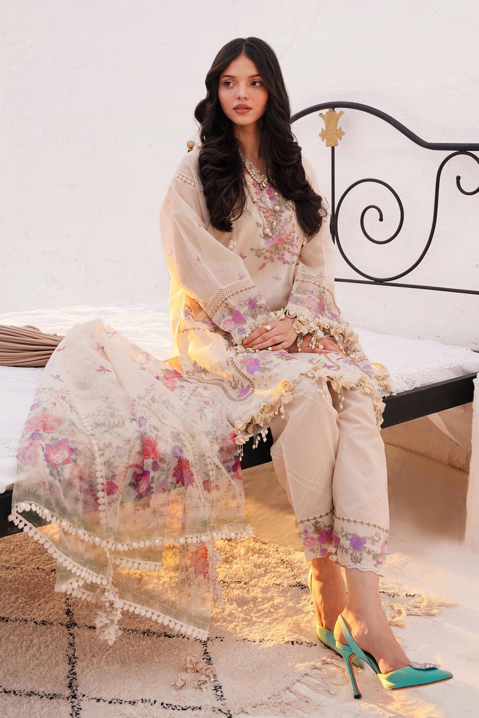 Sana Safinaz | Muzlin Spring 24 | M241-005A-CL by Sana Safinaz - Designer Dress - Type: Ladies Clothes - Available at Libayah - 100% Original