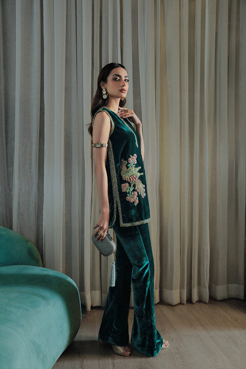 Saira Rizwan | Riona Luxury Formals | Simone by Saira Rizwan - Designer Dress - Type: Ladies Clothes - Available at Libayah - 100% Original