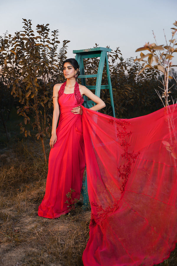 Nilofer Shahid | Verve Summer 24 | Radiant Rebel (Saree) by Nilofer Shahid - Designer Dress - Type: Ladies Clothes - Available at Libayah - 100% Original
