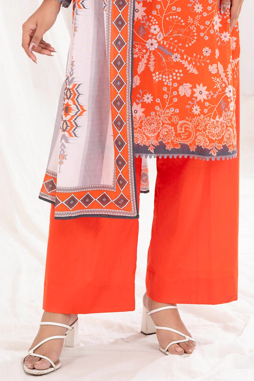 Gul Ahmed | Summer Special 25 | CLP-52207 by Gul Ahmed - Designer Dress - Type: Ladies Clothes - Available at Libayah - 100% Original