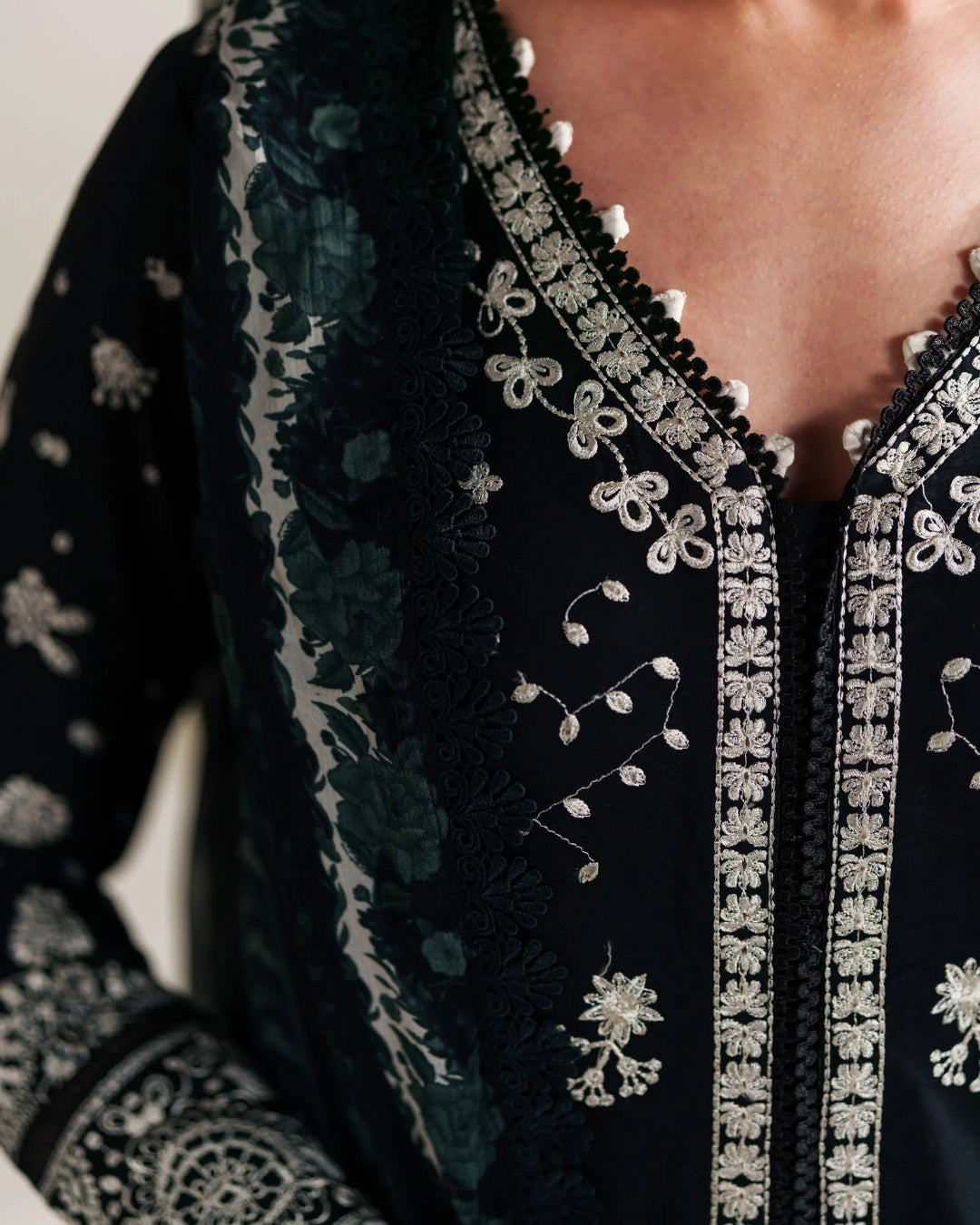 Neeshay | Whispers of Summer Luxury Lawn | MAEVE - by Libayah - Registered Vendor of : Neeshay - 100% Original Designer Dress
