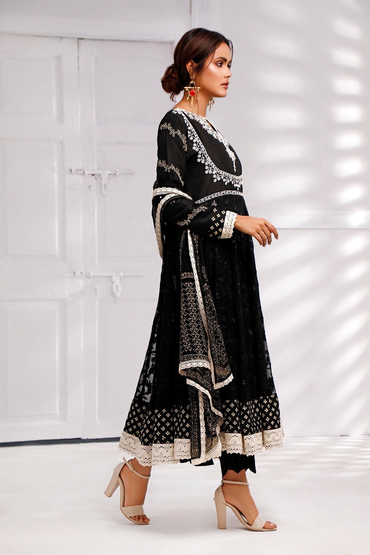 Sana Abbas | Luxury Pret | Tehzeeb by Sana Abbas - Designer Dress - Type: Ladies Clothes - Available at Libayah - 100% Original