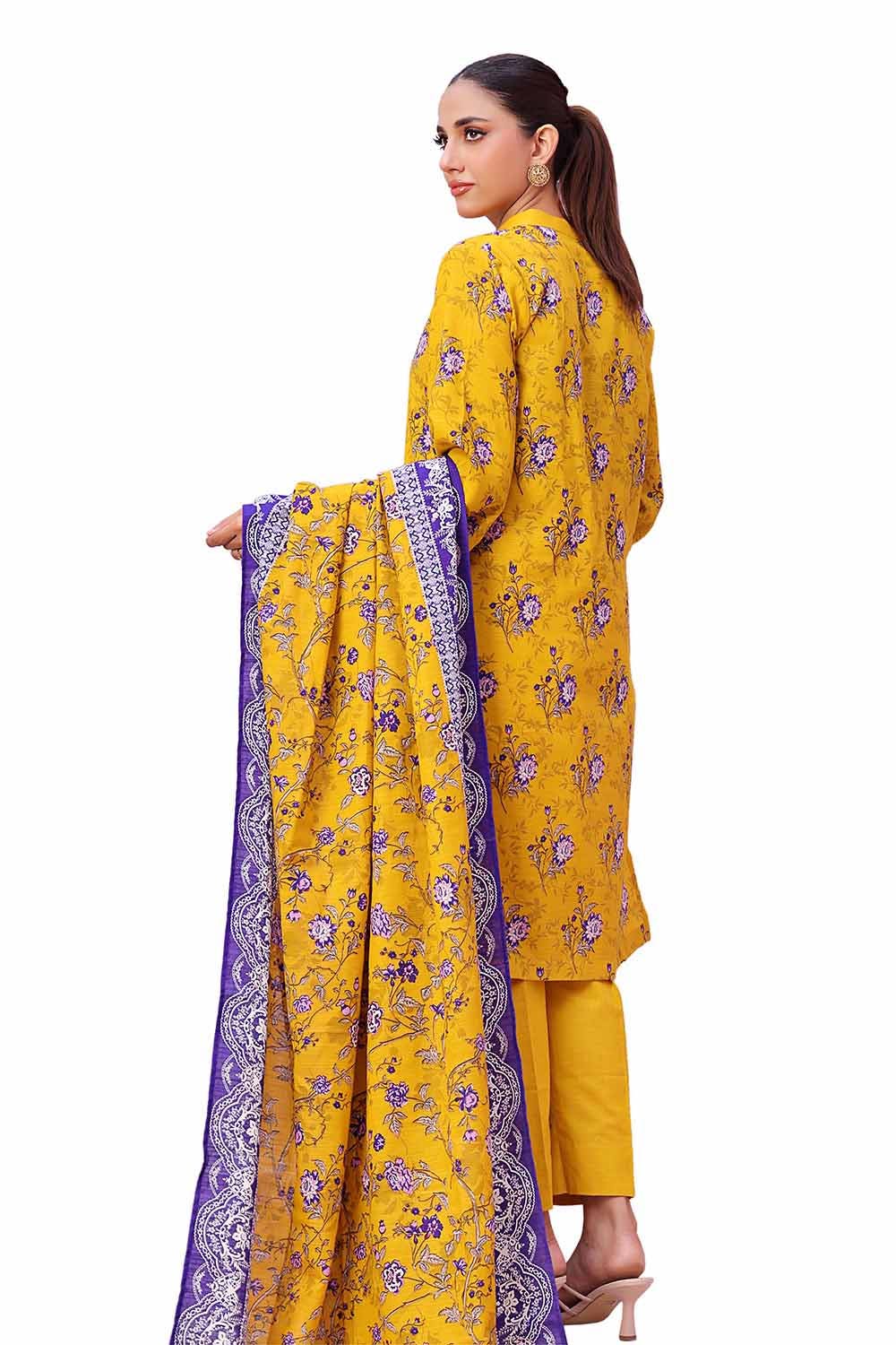 Gul Ahmed | Winter Collection 24 | Khaddar Suit SD-42136 by Gul Ahmed - Designer Dress - Type: Ladies Clothes - Available at Libayah - 100% Original