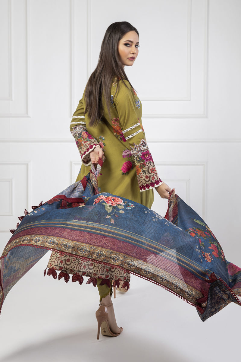 Shamaeel Ansari | Lawn 24 | LV116 by Shamaeel Ansari - Designer Dress - Type: Ladies Clothes - Available at Libayah - 100% Original
