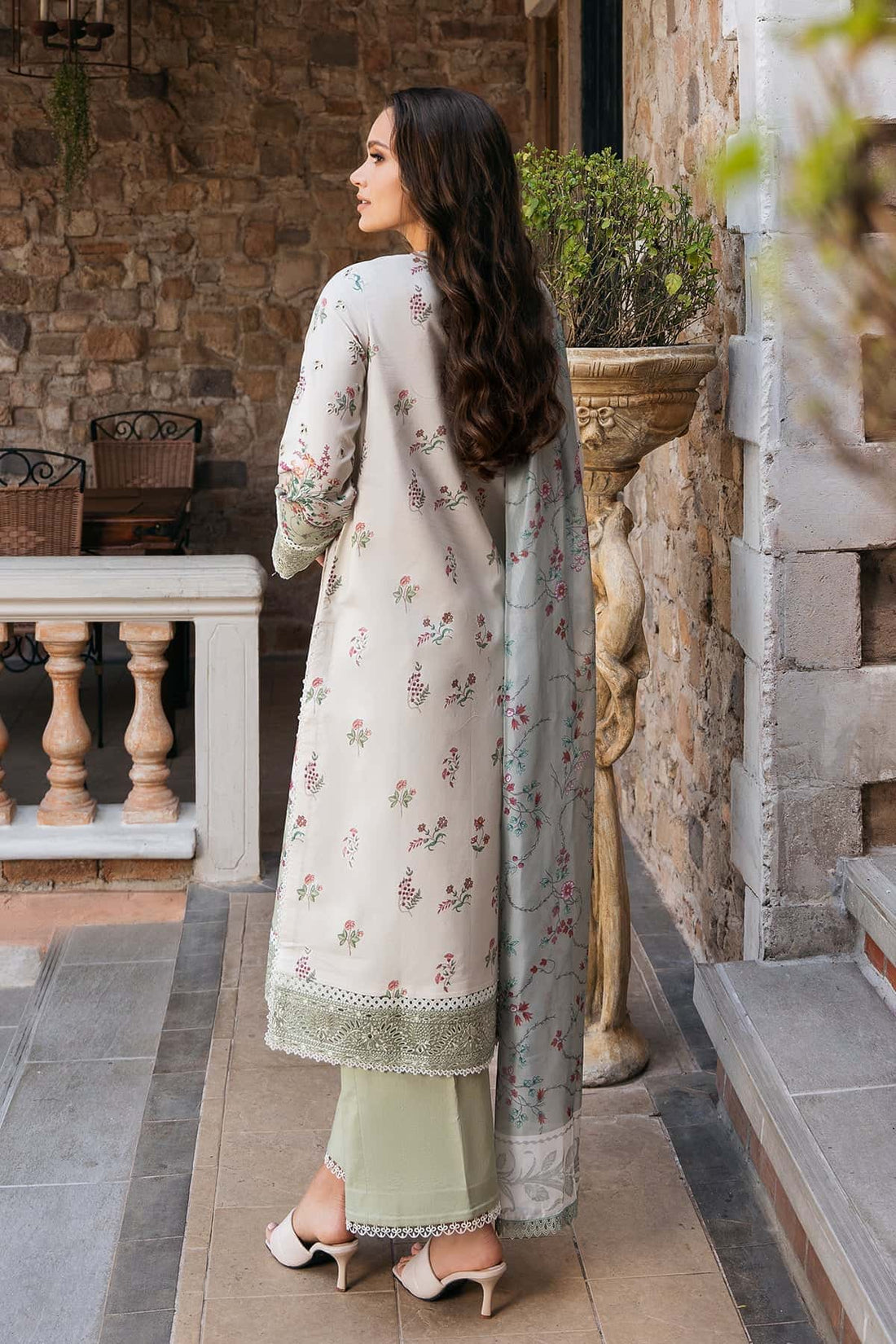 Afrozeh | Damask The Holiday Edit 25 | Rosheen A by Afrozeh - Designer Dress - Type: Ladies Clothes - Available at Libayah - 100% Original