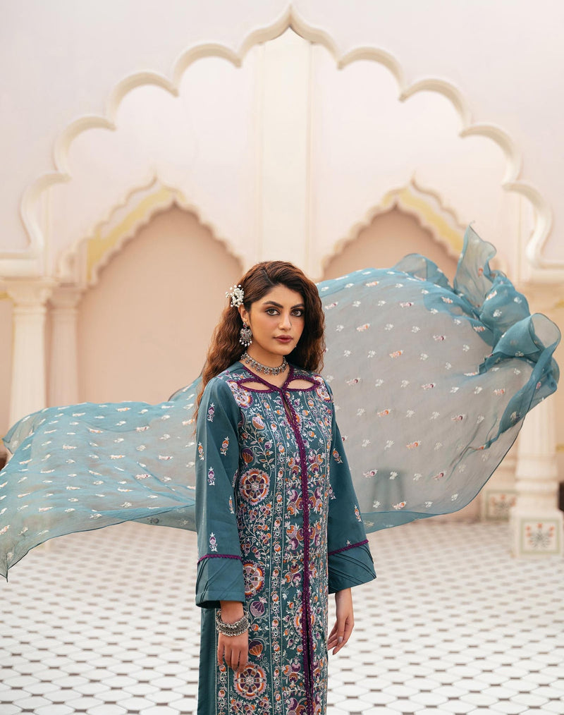 Taanabaana | Bano Series | B3213 by TaanaBaana - Designer Dress - Type: Ladies Clothes - Available at Libayah - 100% Original