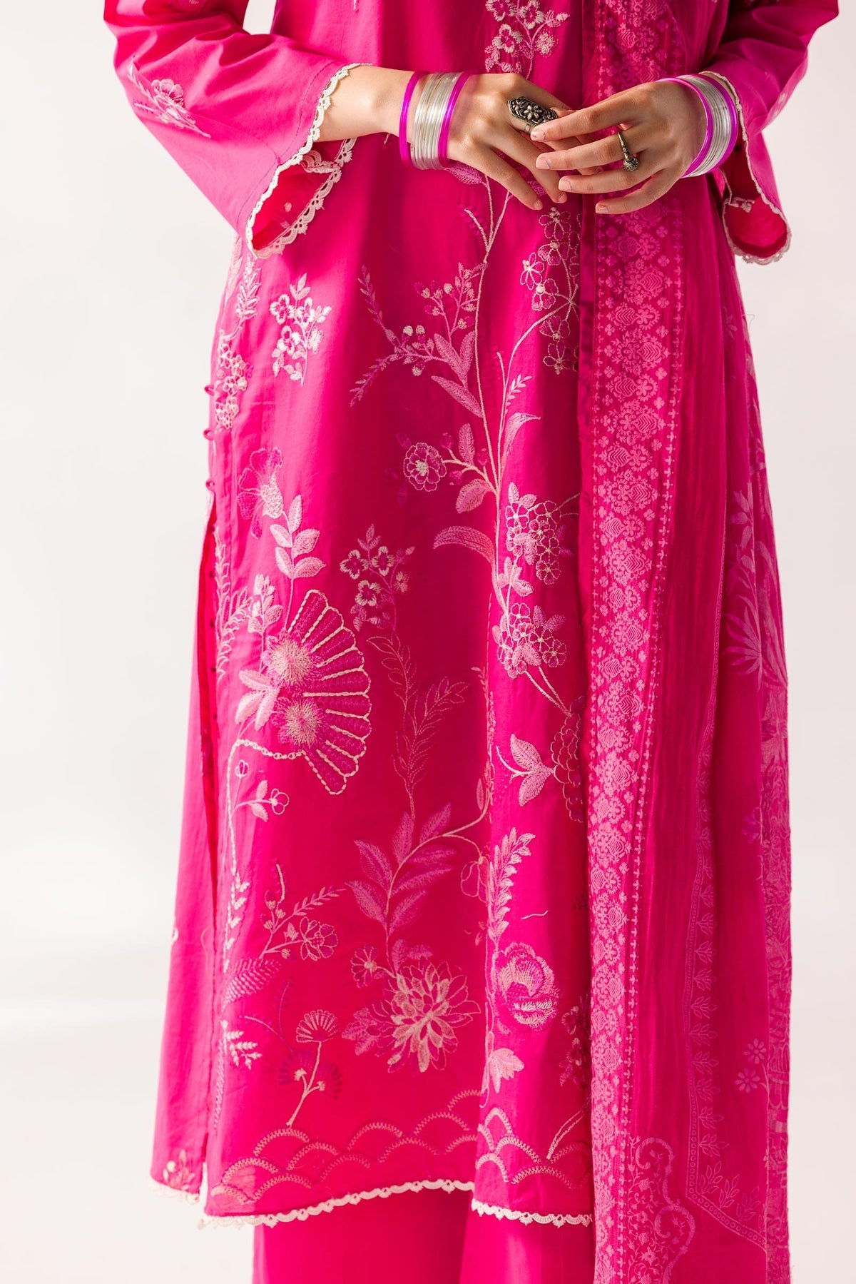 Taanabaana | Mem Saab Collection | M3240 by TaanaBaana - Designer Dress - Type: Ladies Clothes - Available at Libayah - 100% Original