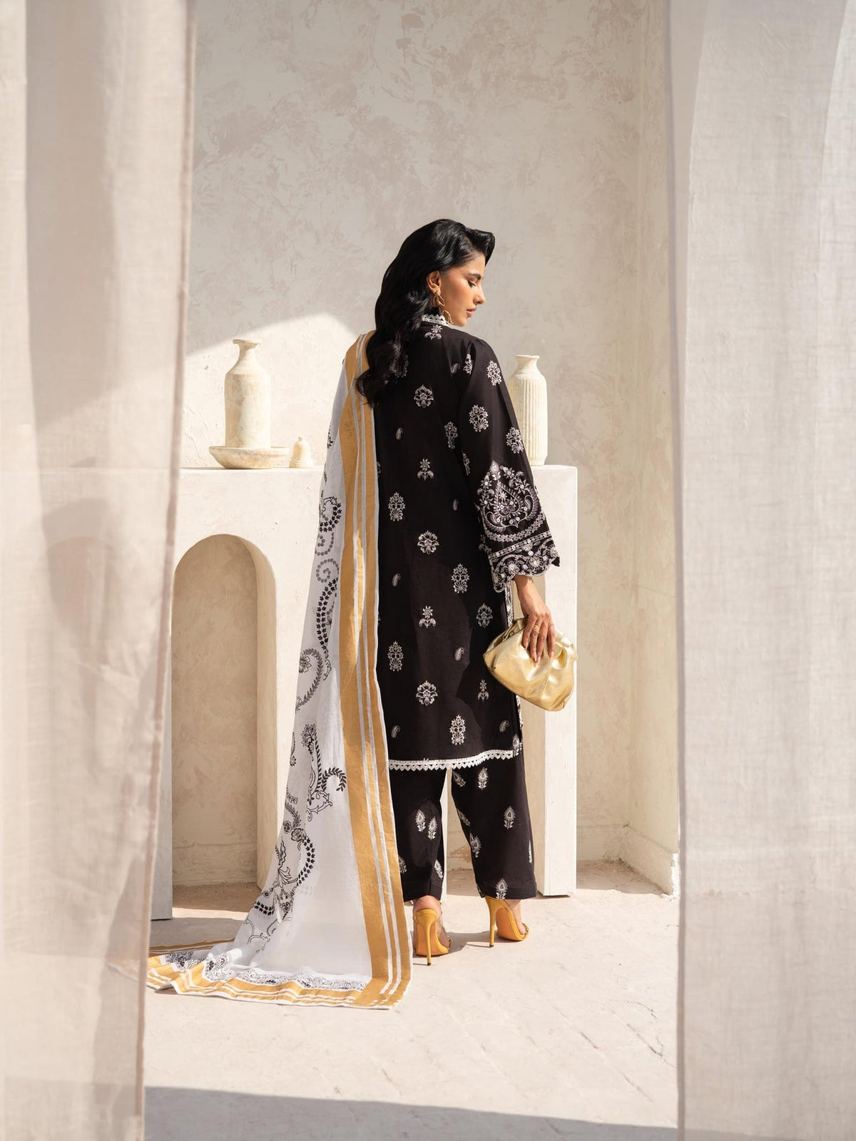 Taanabaana | Mem Saab Collection | M3251 by TaanaBaana - Designer Dress - Type: Ladies Clothes - Available at Libayah - 100% Original