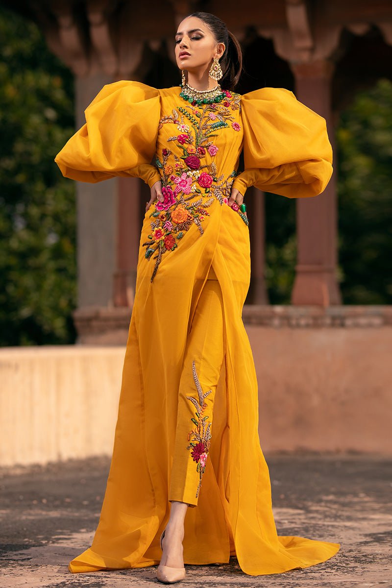 Fahad Hussayn | Formals 2024 | THOR by Fahad Hussayn - Designer Dress - Type: Ladies Clothes - Available at Libayah - 100% Original