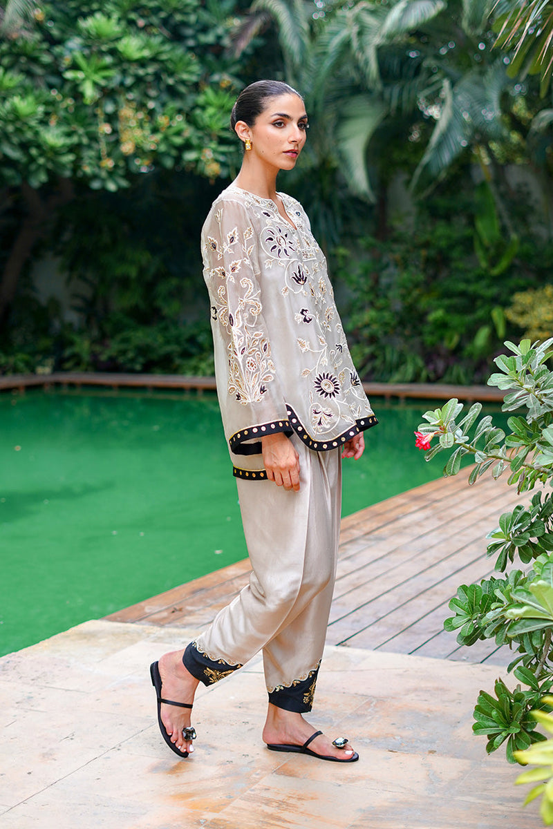 Sania Maskatiya | Selah Collection | Asha by Sania Maskatiya - Designer Dress - Type: Ladies Clothes - Available at Libayah - 100% Original