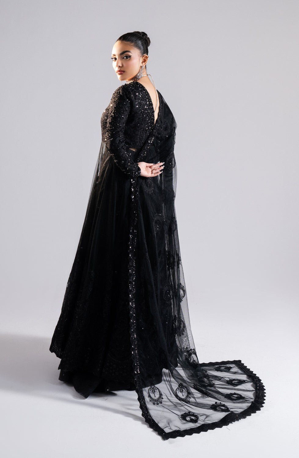 Maryum N Maria | Raah Formals 24 | USHA - MS40009 by Maryum N Maria - Designer Dress - Type: Ladies Clothes - Available at Libayah - 100% Original