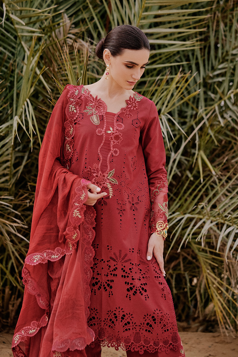 Saira Rizwan | Luxury Lawn 26 | RAYLI-SRL26-06 by Saira Rizwan - Designer Dress  - Type : Ladies Clothes - Available at Libayah - 100% Original 
