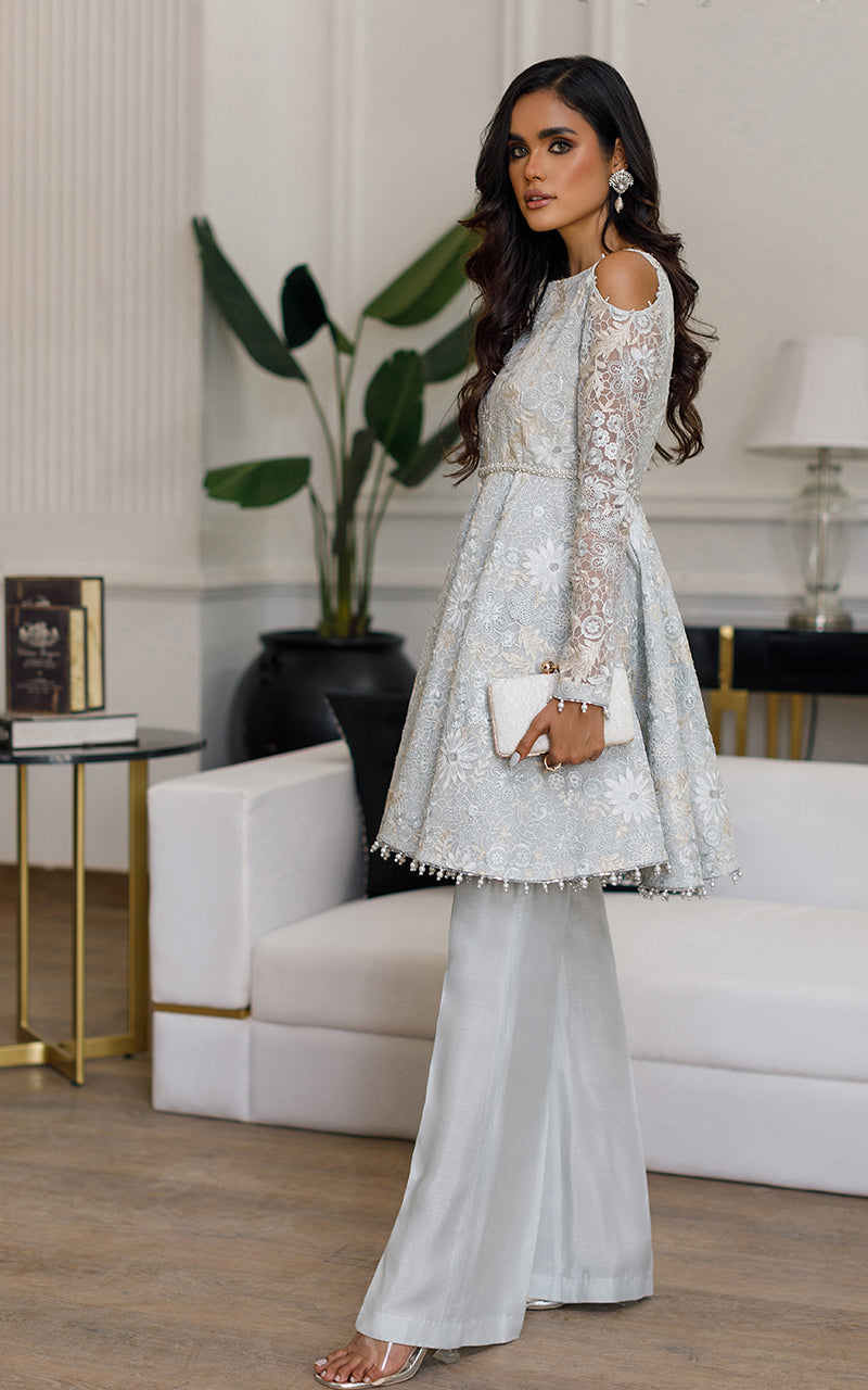 Threads and Motifs | Formal Dresses 24 | 7934 by Threads and Motifs - Designer Dress - Type: Ladies Clothes - Available at Libayah - 100% Original