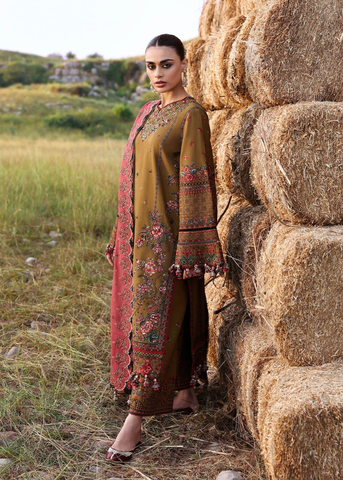 Hussain Rehar | Khaddar 25 | Gitiara by Hussain Rehar - Designer Dress - Type : Ladies Clothes - Available at Libayah - 100% Original 