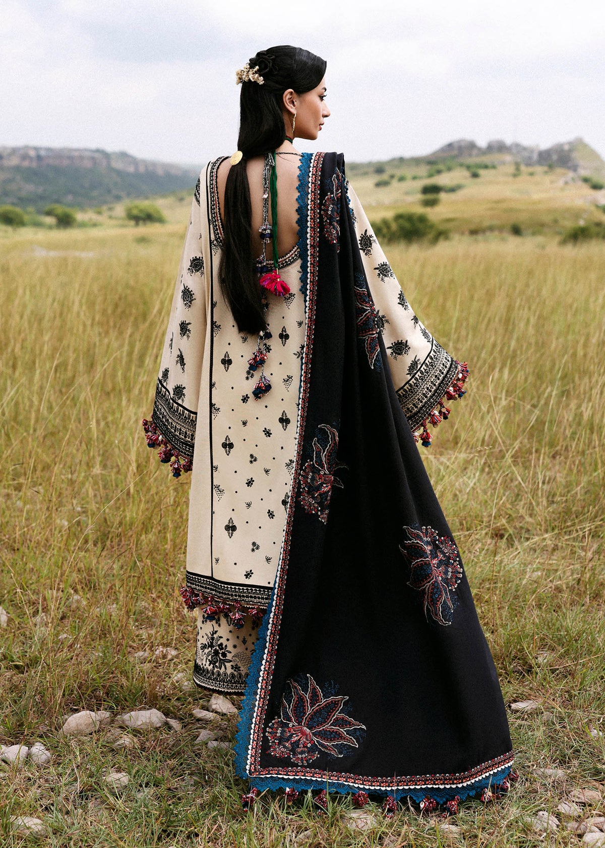 Hussain Rehar | Khaddar 25 | Dhanak by Hussain Rehar - Designer Dress - Type : Ladies Clothes - Available at Libayah - 100% Original 
