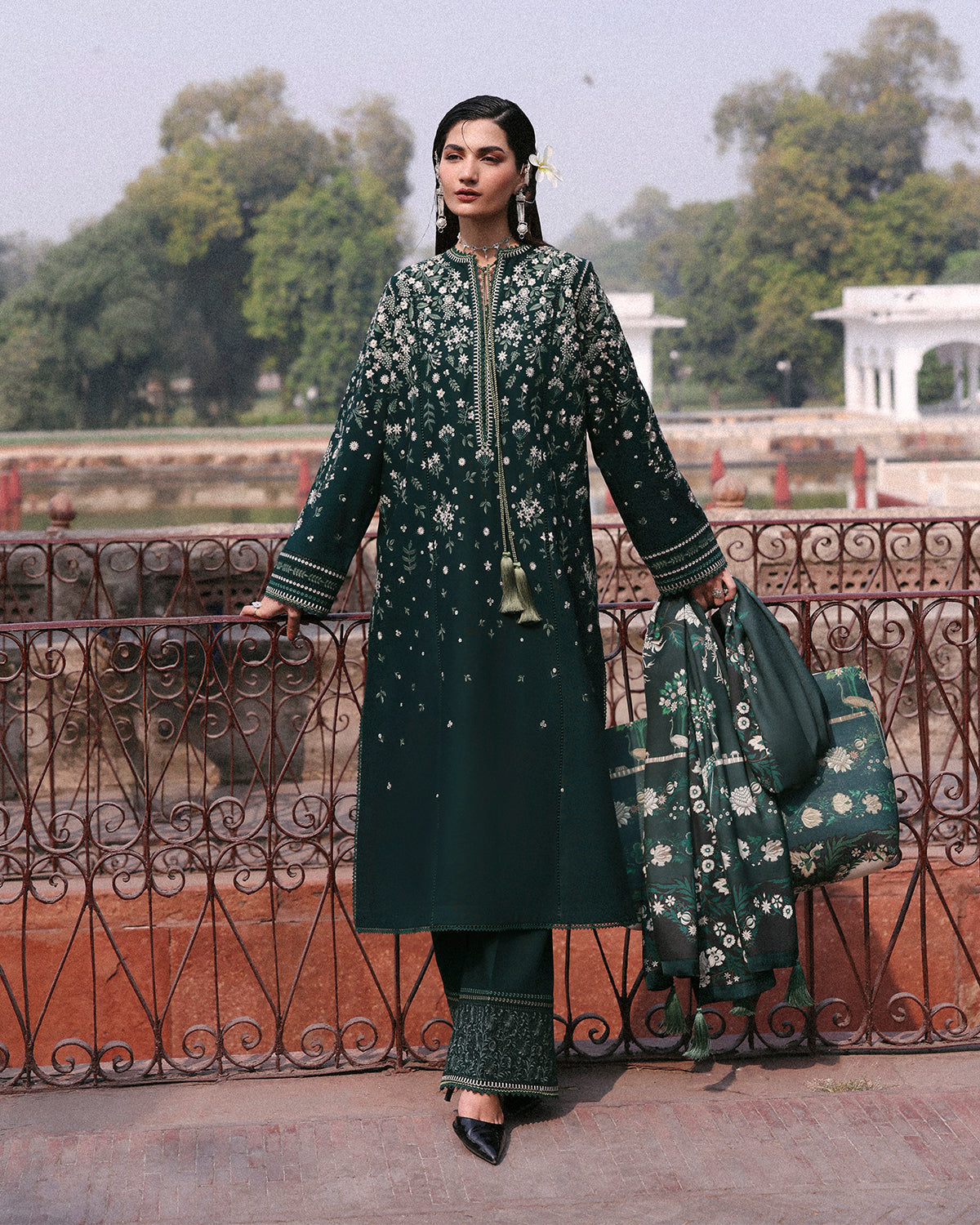 Jugnu | Khaddar 25 | Bita by Jugnu - Designer Dress - Type : Ladies Clothes - Available at Libayah - 100% Original 