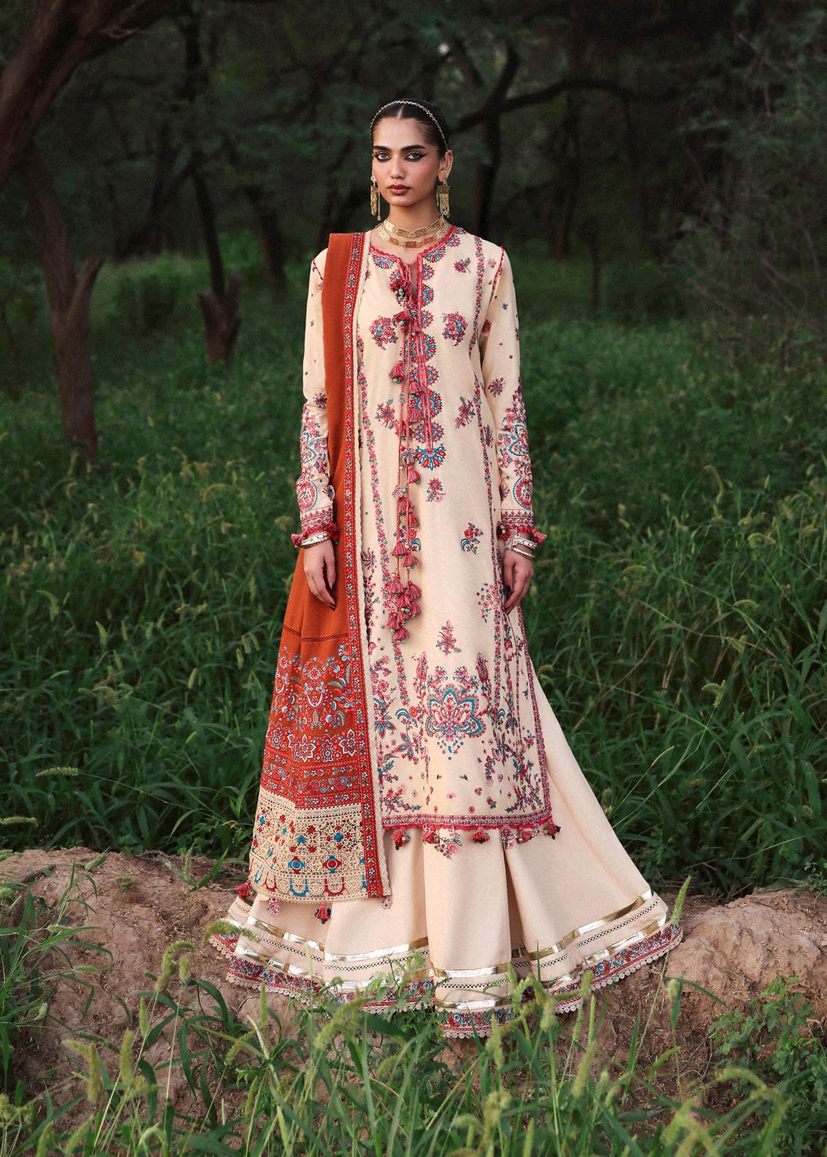 Riva – authentic Pakistani dress from the Hussain Rehar Karandi 25 collection for women in the UK.