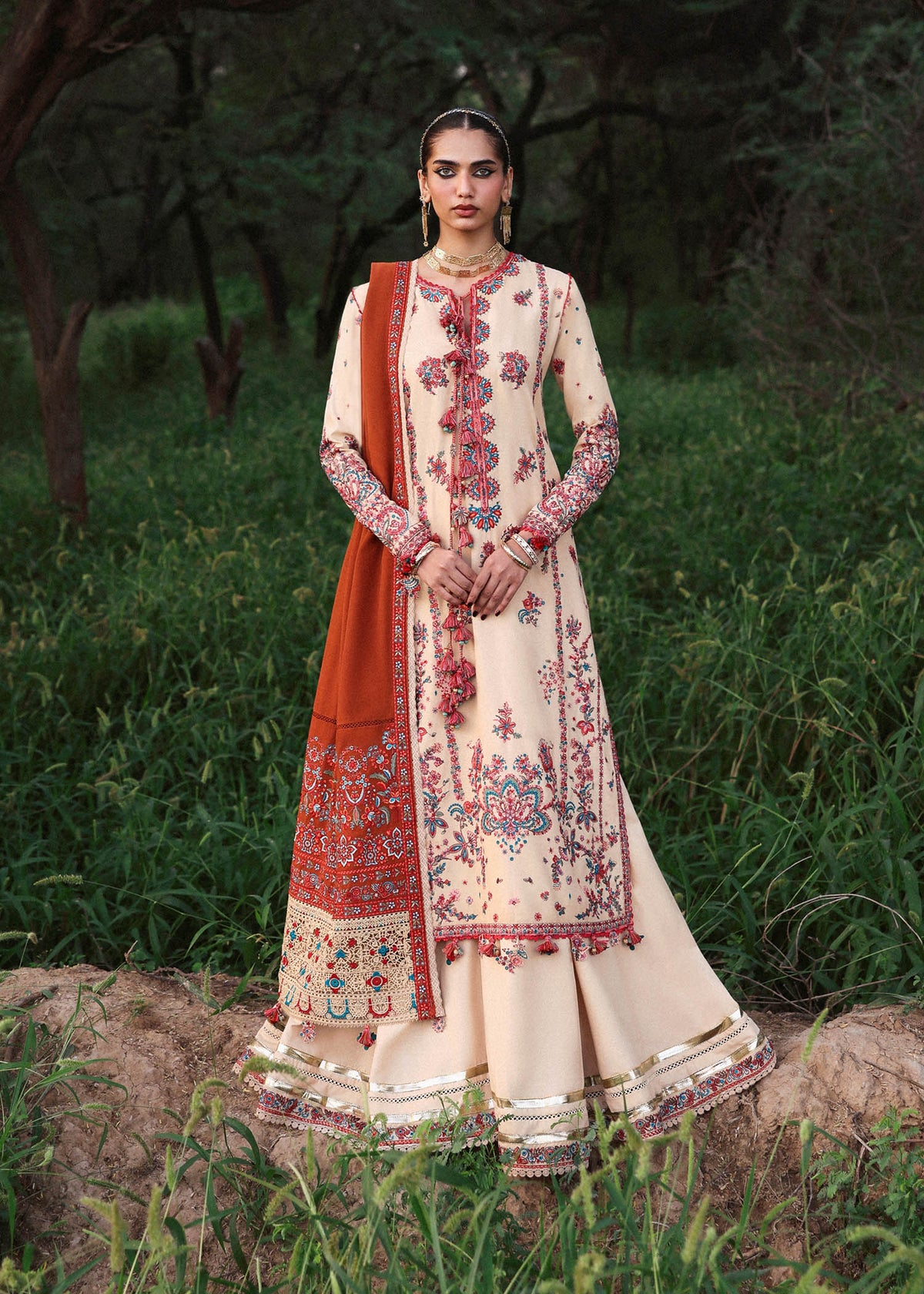 Riva – authentic Pakistani dress from the Hussain Rehar Karandi 25 collection for women in the UK.