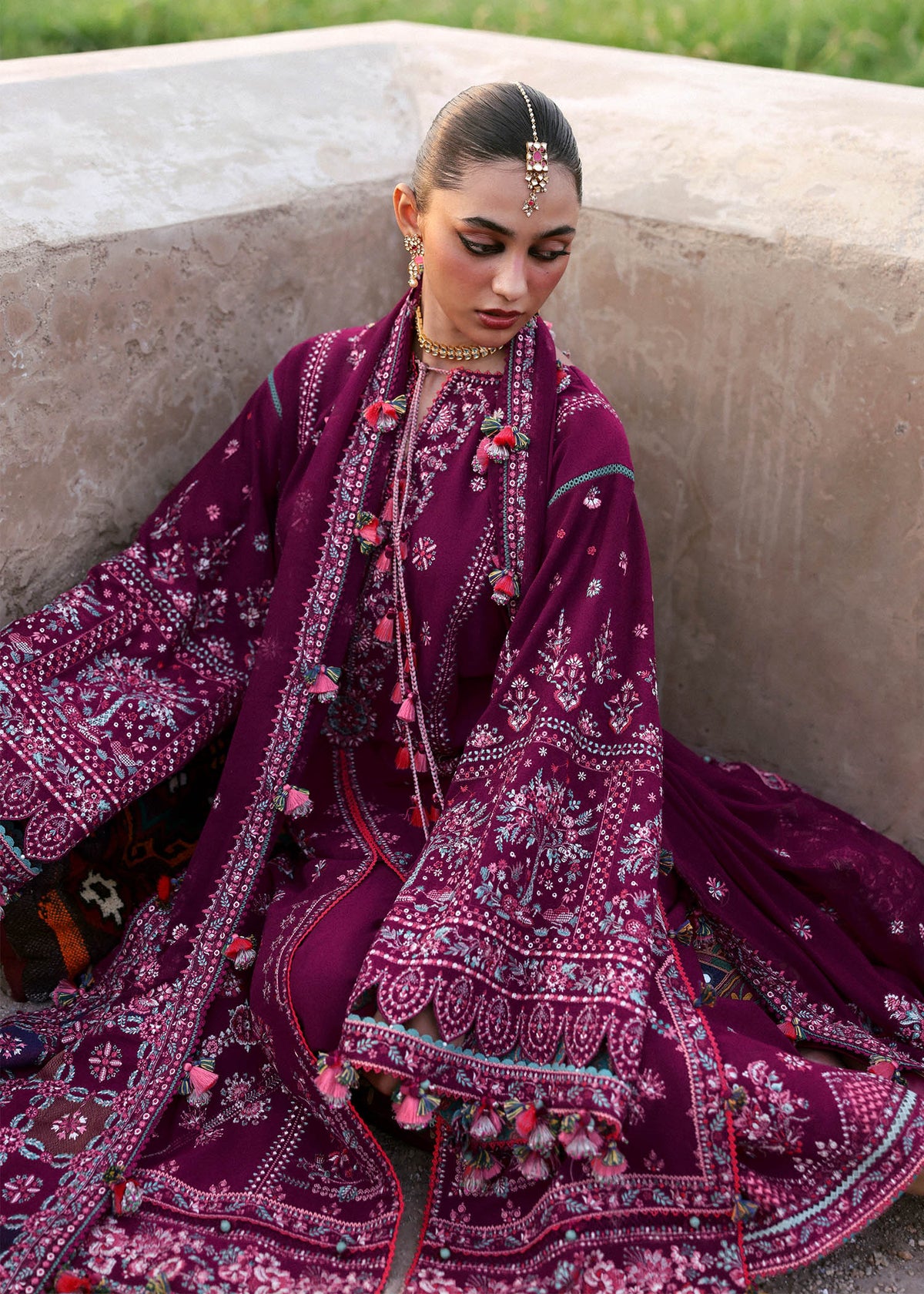 Nargis – authentic Pakistani dress from the Hussain Rehar Karandi 25 collection for women in the UK.