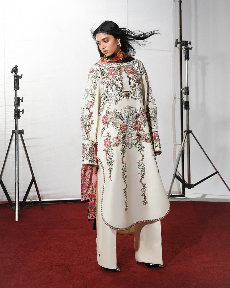 Jugnu | The Reserved View SS Edit | Rasti by Jugnu - Designer Dress  - Type : Ladies Clothes - Available at Libayah - 100% Original 