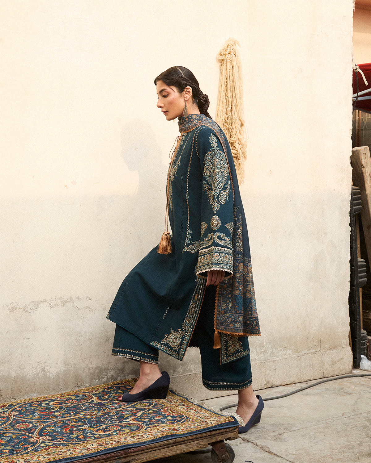Jugnu | Karandi 25 | Niva by Jugnu - Designer Dress  - Type : Ladies Clothes - Available at Libayah - 100% Original 