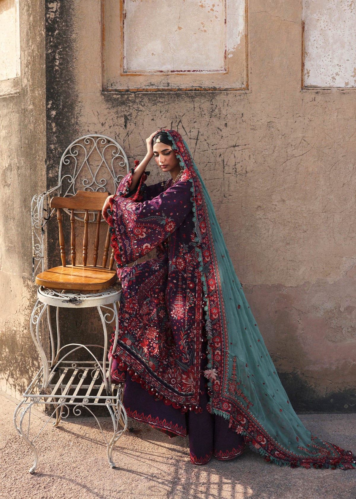 Sultana – authentic Pakistani dress from the Hussain Rehar Karandi 25 collection for women in the UK.