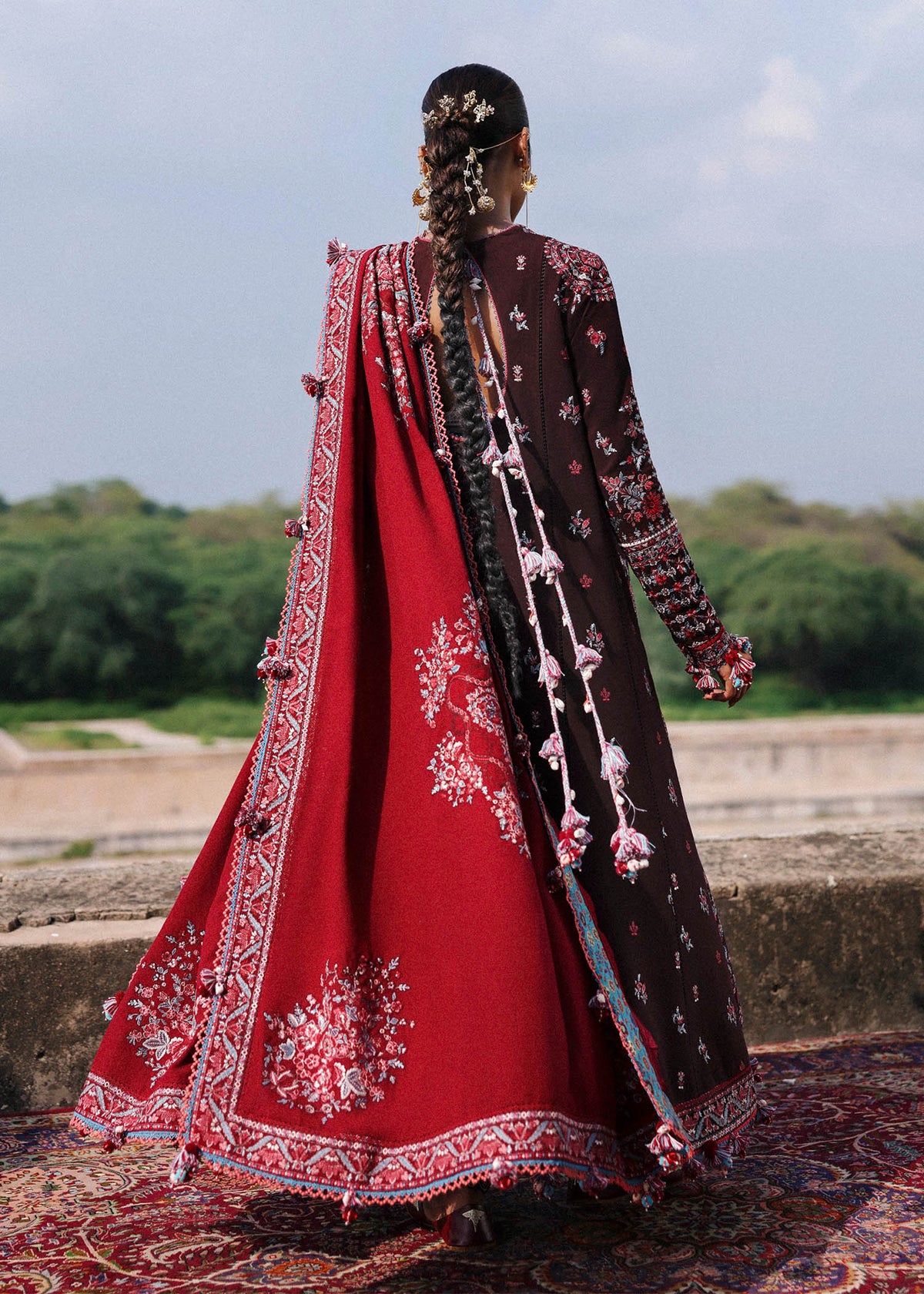 Pari – authentic Pakistani dress from the Hussain Rehar Karandi 25 collection for women in the UK.