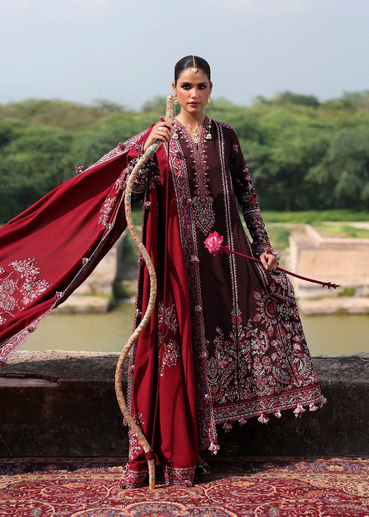 Pari – authentic Pakistani dress from the Hussain Rehar Karandi 25 collection for women in the UK.