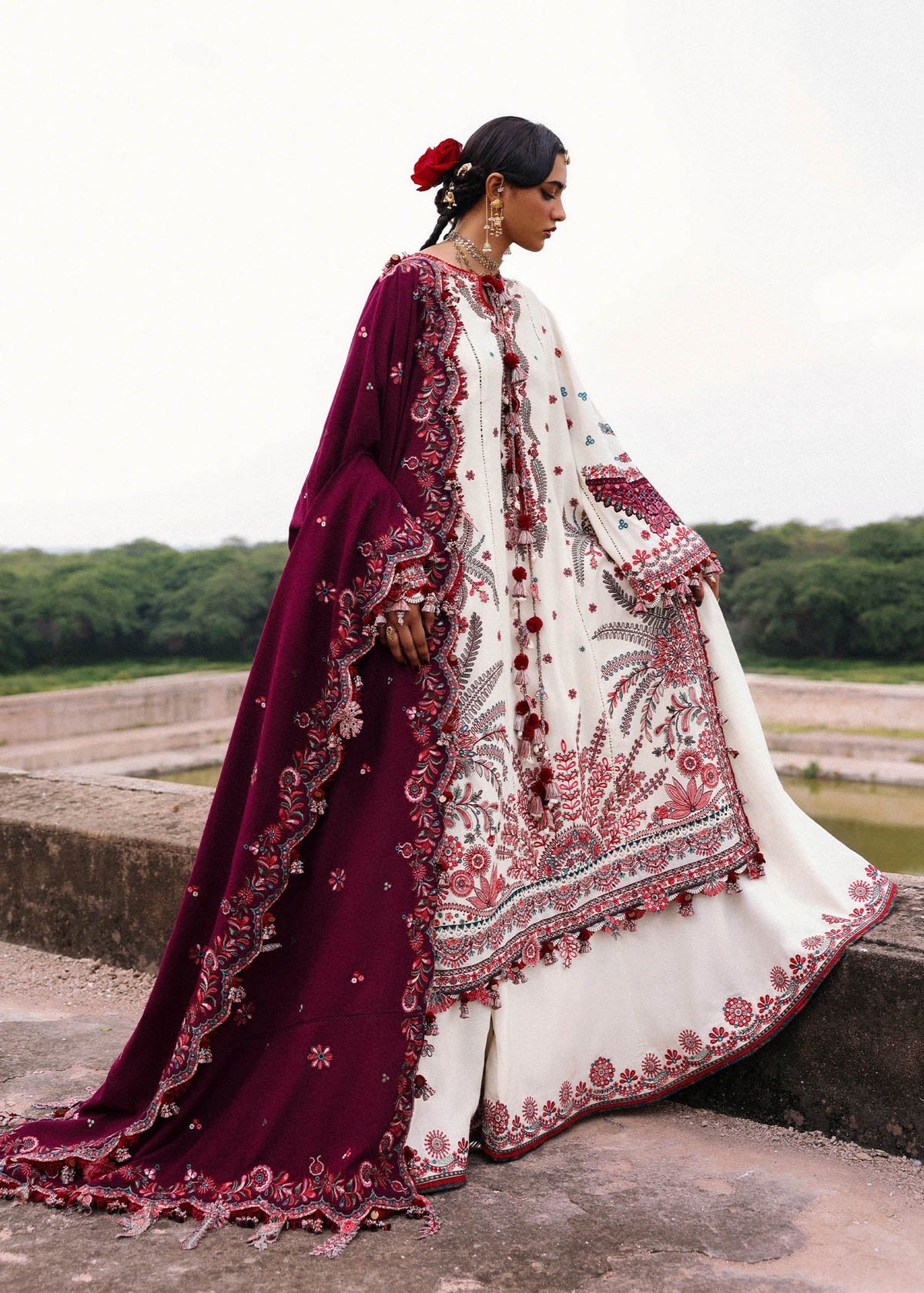 Afsaneh – authentic Pakistani dress from the Hussain Rehar Karandi 25 collection for women in the UK.