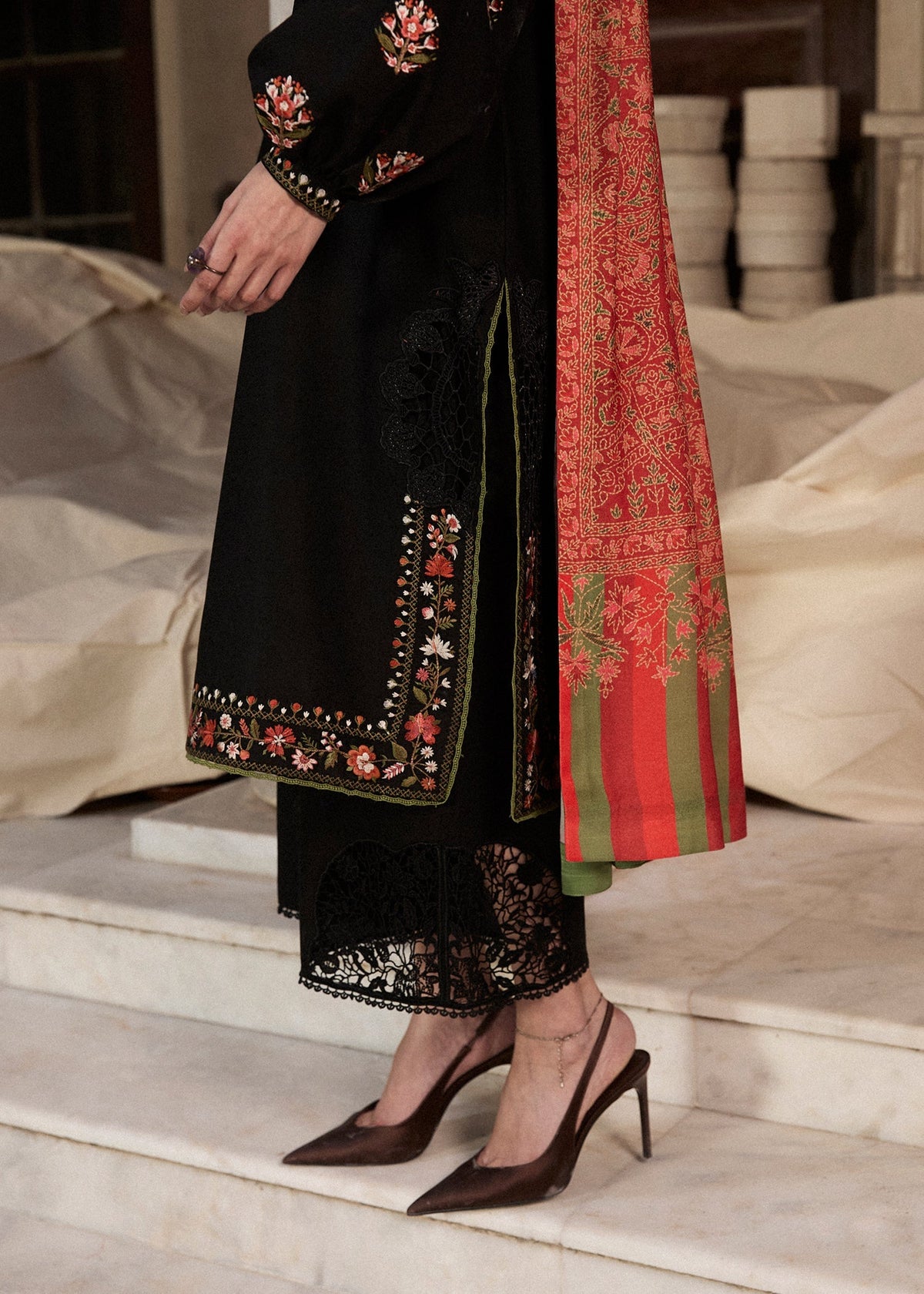 Hussain Rehar | Khaddar Pret 25 | SIYAH by Hussain Rehar - Designer Dress  - Type : Ladies Clothes - Available at Libayah - 100% Original 