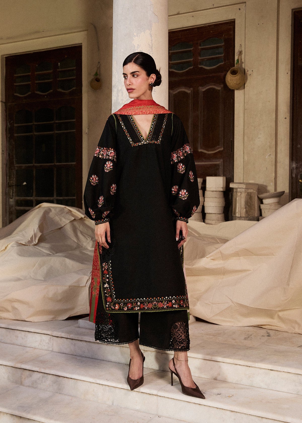 Hussain Rehar | Khaddar Pret 25 | SIYAH by Hussain Rehar - Designer Dress  - Type : Ladies Clothes - Available at Libayah - 100% Original 