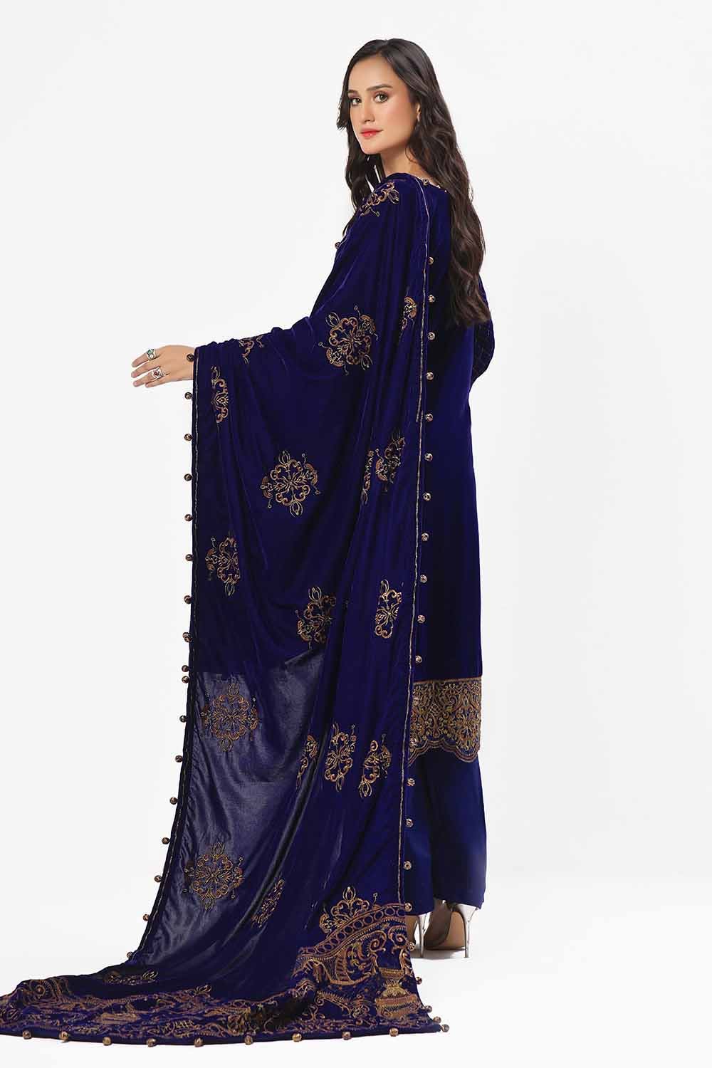 Gul Ahmed | Winter Collection 24 | Velvet Dupatta WV-42001 by Gul Ahmed - Designer Dress - Type: Ladies Clothes - Available at Libayah - 100% Original