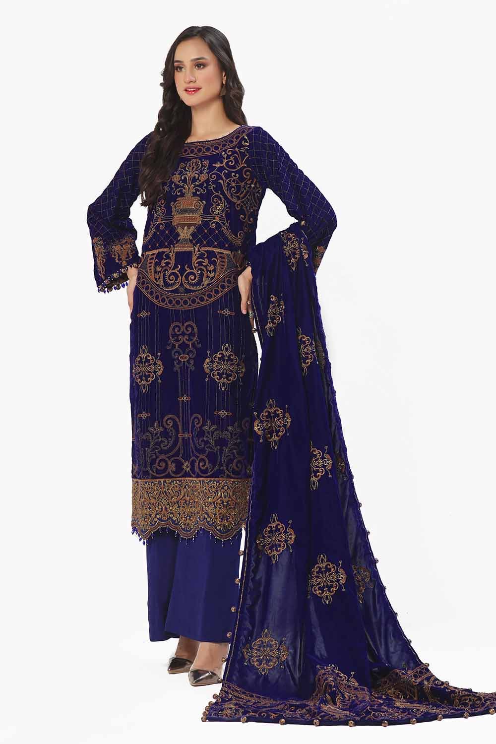 Gul Ahmed | Winter Collection 24 | Velvet Dupatta WV-42001 by Gul Ahmed - Designer Dress - Type: Ladies Clothes - Available at Libayah - 100% Original