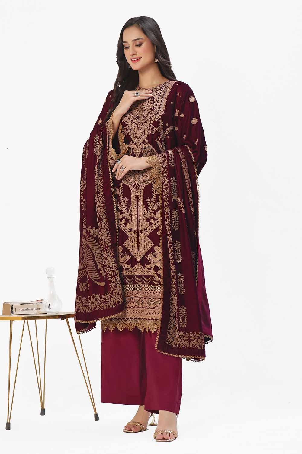Gul Ahmed | Winter Collection 24 | Velvet Dupatta WV-42003 by Gul Ahmed - Designer Dress - Type: Ladies Clothes - Available at Libayah - 100% Original