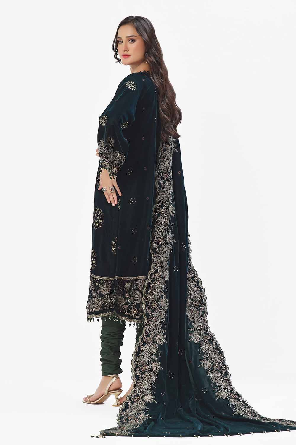 Gul Ahmed | Winter Collection 24 | Velvet Dupatta WV-42005 by Gul Ahmed - Designer Dress - Type: Ladies Clothes - Available at Libayah - 100% Original