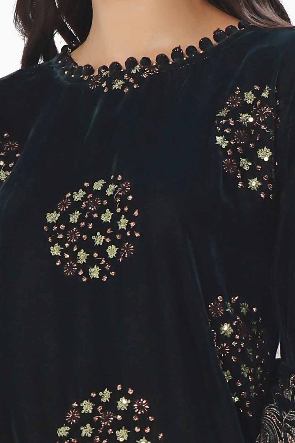 Gul Ahmed | Winter Collection 24 | Velvet Dupatta WV-42005 by Gul Ahmed - Designer Dress - Type: Ladies Clothes - Available at Libayah - 100% Original