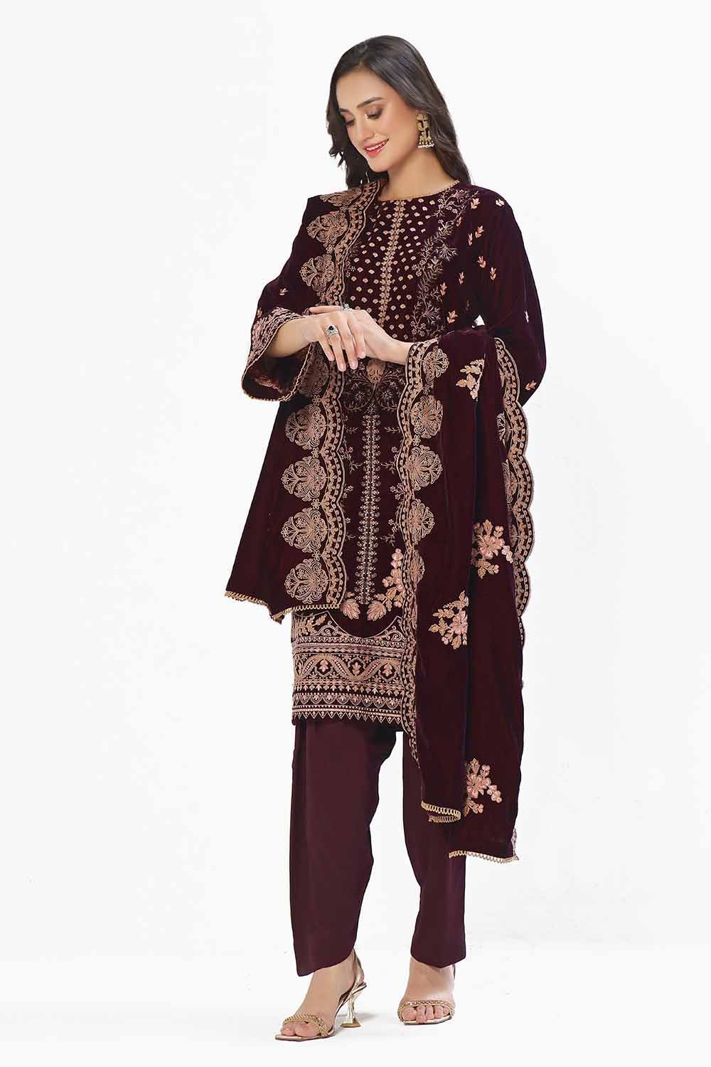 Gul Ahmed | Winter Collection 24 | Velvet Dupatta WV-42006 by Gul Ahmed - Designer Dress - Type: Ladies Clothes - Available at Libayah - 100% Original