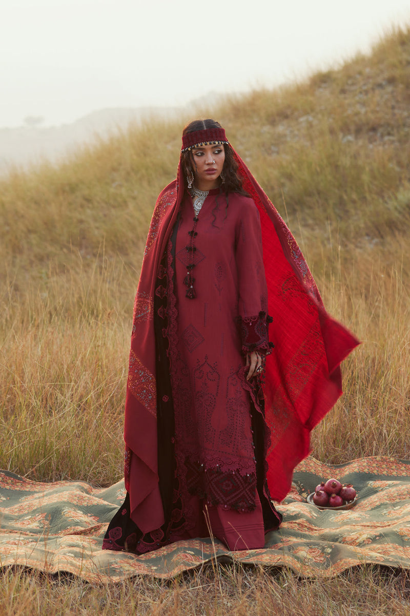 Saira Rizwan | Winter Khaddar 25 | NAZNEEN-SRW25-04 by Saira Rizwan - Designer Dress  - Type : Ladies Clothes - Available at Libayah - 100% Original 