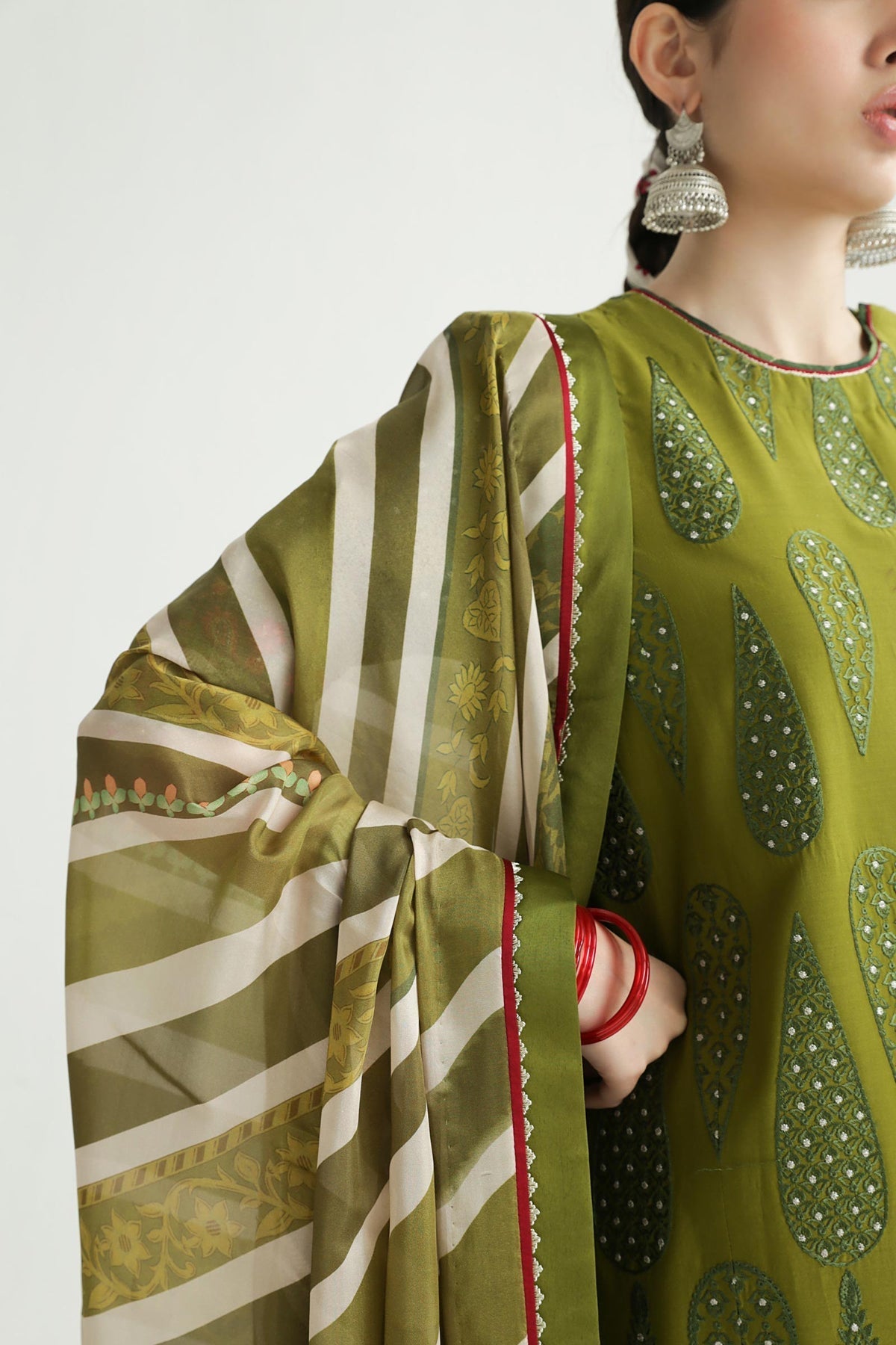 Zara Shahjahan | Luxury Lawn 24 | AAINA-8B by Zara Sahjahan - Designer Dress - Type: Ladies Clothes - Available at Libayah - 100% Original