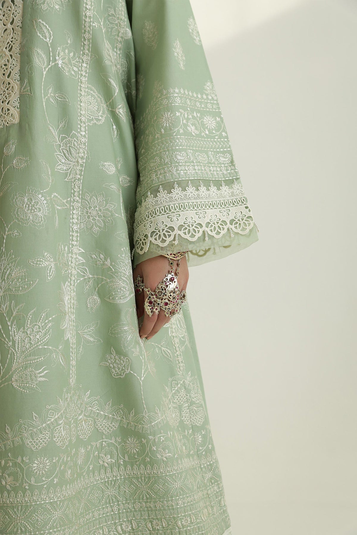 Zara Shahjahan | Luxury Lawn 24 | MAHI-1B by Zara Shahjahan - Designer Dress - Type: Ladies Clothes - Available at Libayah - 100% Original