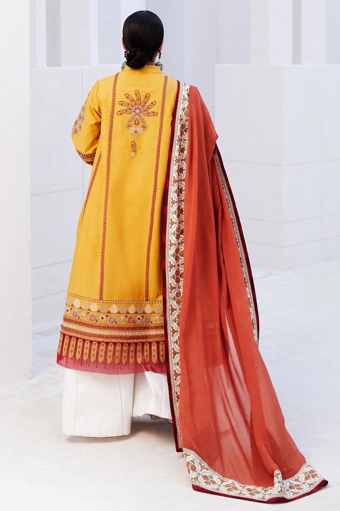 Zara Shahjahan | Luxury Lawn 24 | SANDAL-10A by Zara Shahjahan - Designer Dress - Type: Ladies Clothes - Available at Libayah - 100% Original