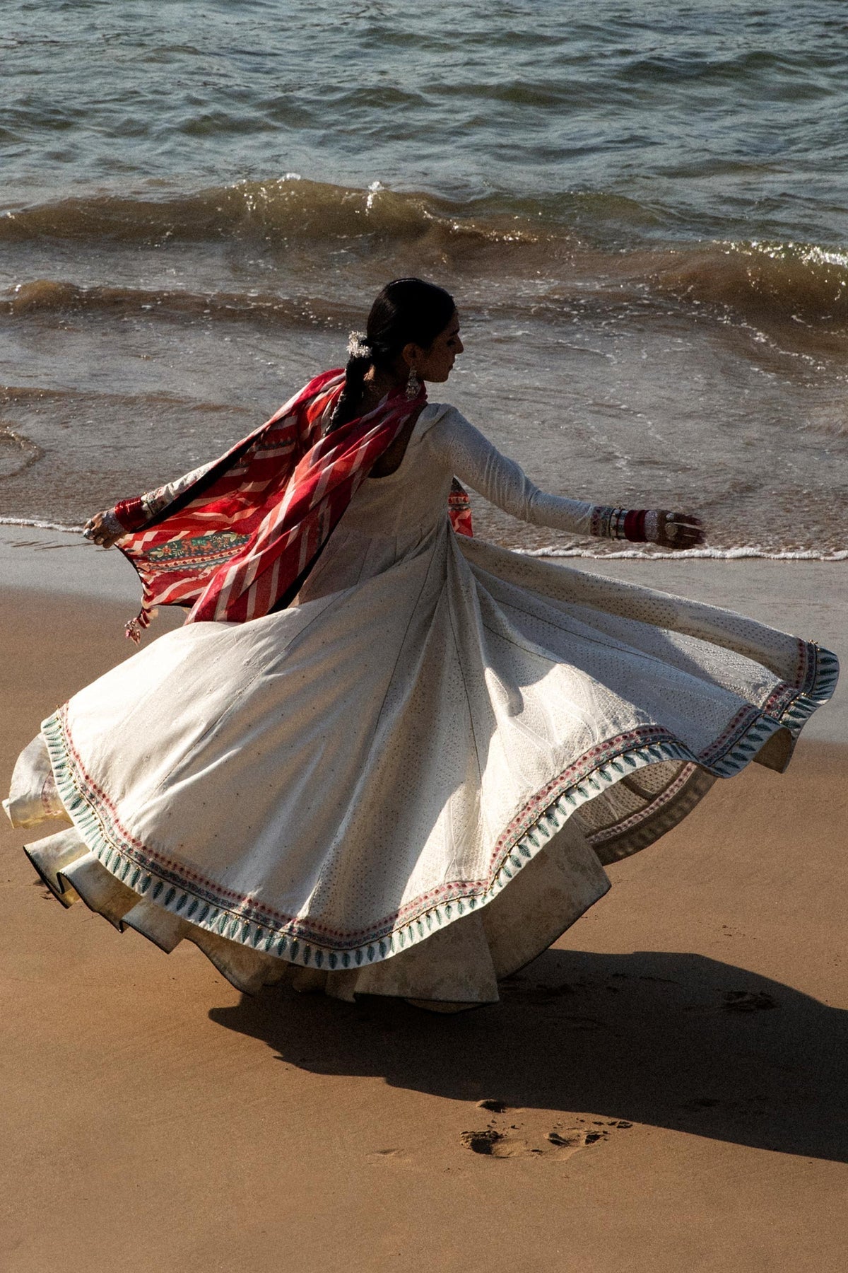 Zara Shahjahan | Luxury Lawn 24 | AAINA-8A by Zara Shahjahan - Designer Dress - Type: Ladies Clothes - Available at Libayah - 100% Original