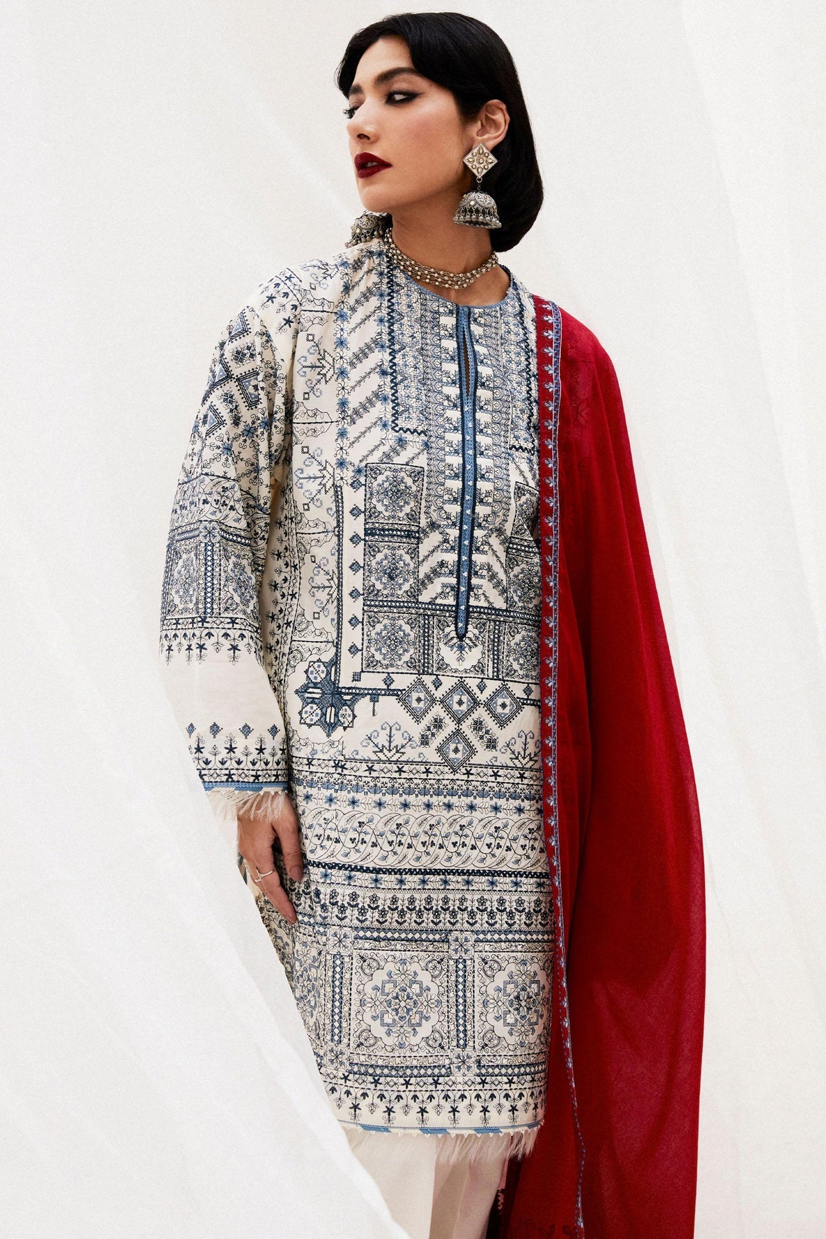 Zara Shahjahan | Luxury Lawn 24 | DIYA-2A by Zara Shahjahan - Designer Dress - Type: Ladies Clothes - Available at Libayah - 100% Original
