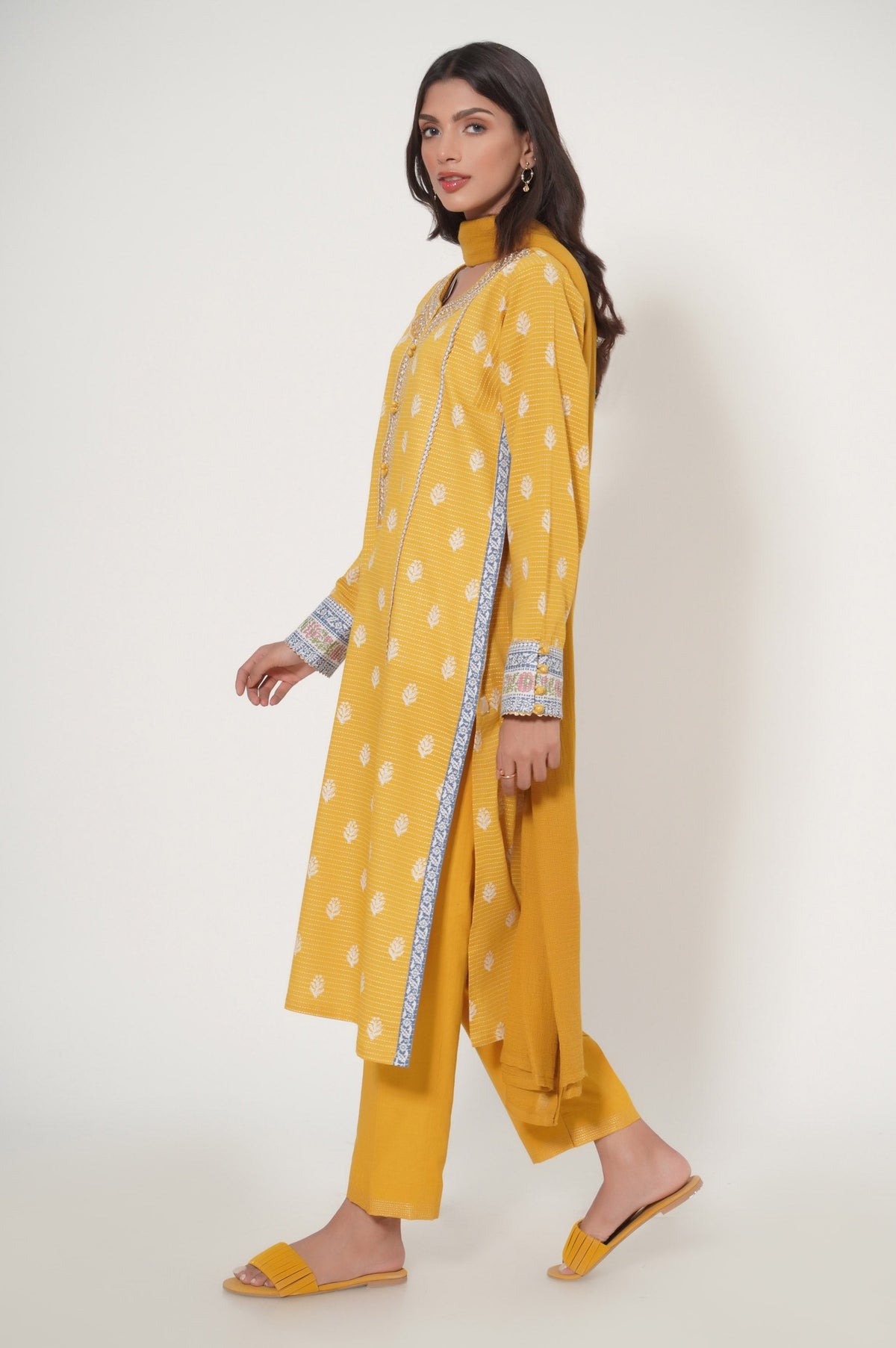 Zeen | Summer Collection 24 | 33480 by Zeen - Designer Dress - Type: Ladies Clothes - Available at Libayah - 100% Original