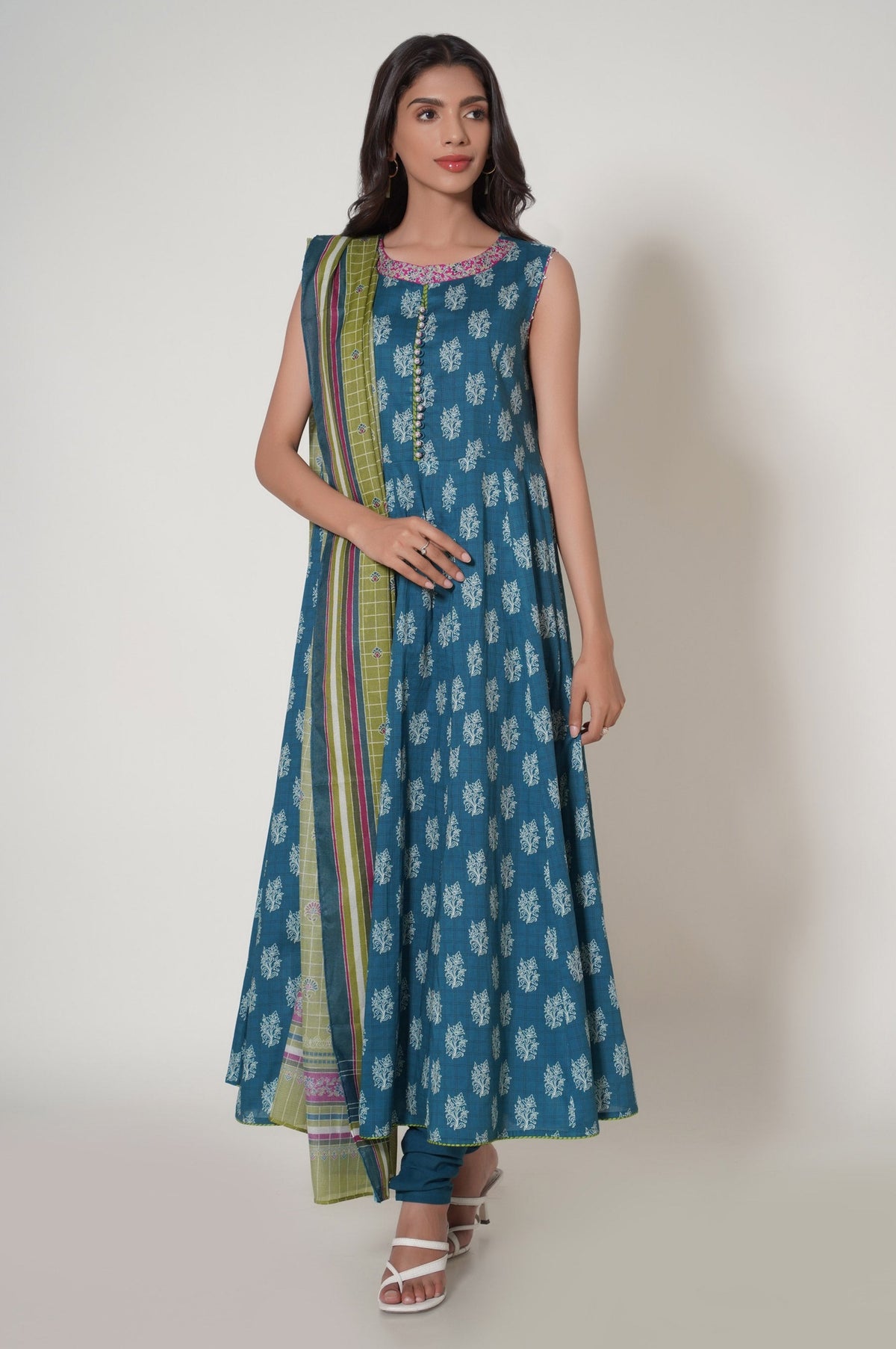Zeen | Summer Collection 24 | 33621 by Zeen - Designer Dress - Type: Ladies Clothes - Available at Libayah - 100% Original
