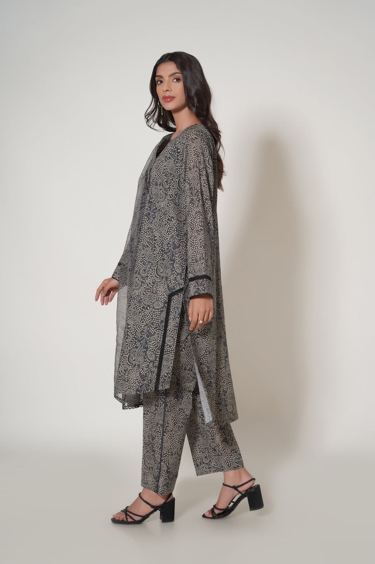 Zeen | Summer Collection 24 | 33623 by Zeen - Designer Dress - Type: Ladies Clothes - Available at Libayah - 100% Original
